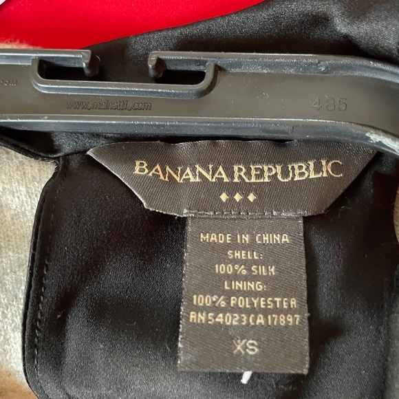 100% Silk Black cowl neck blouse - Picture 2 of 4